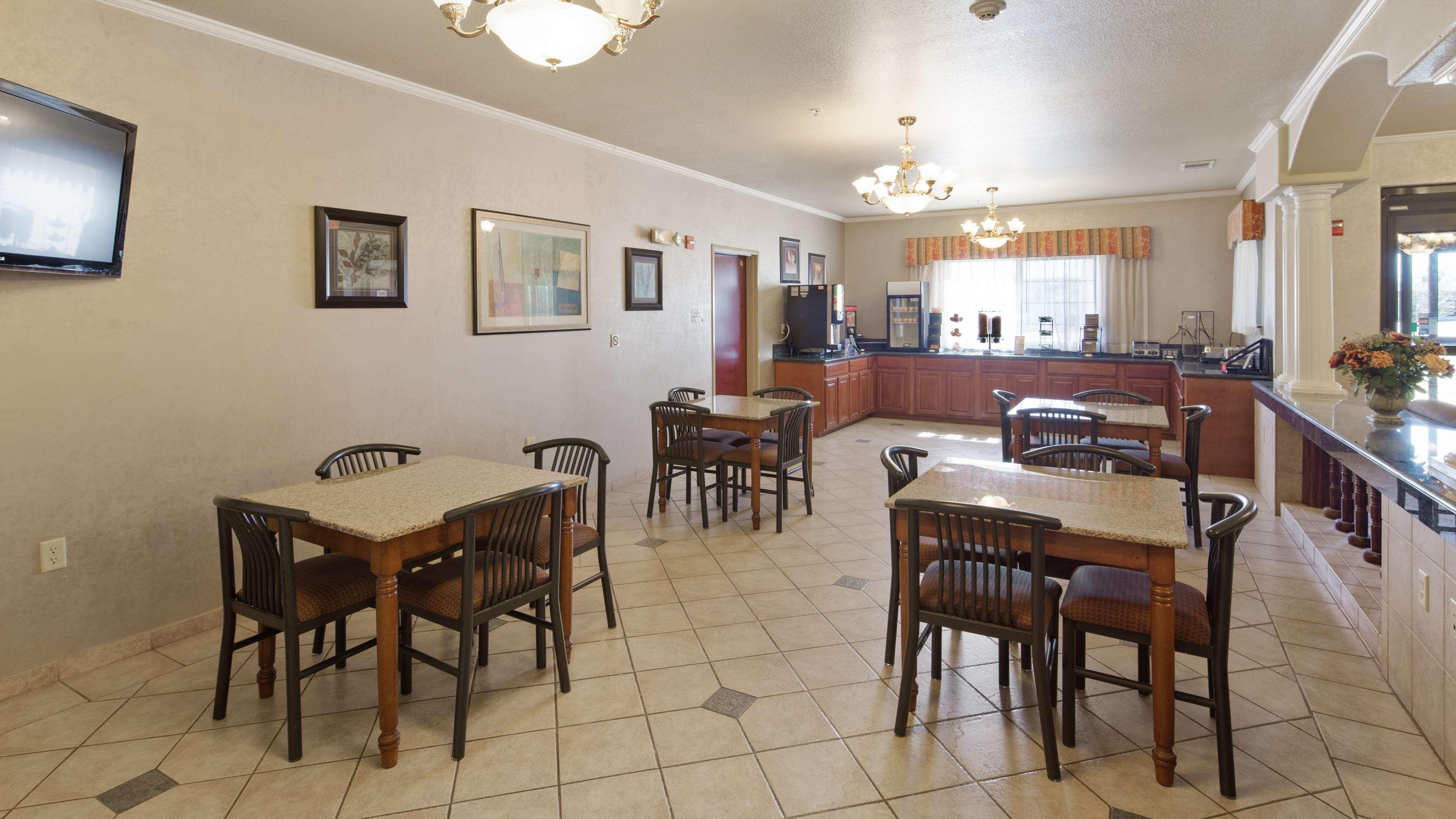 Best Western Quanah Inn & Suites Bagian luar foto